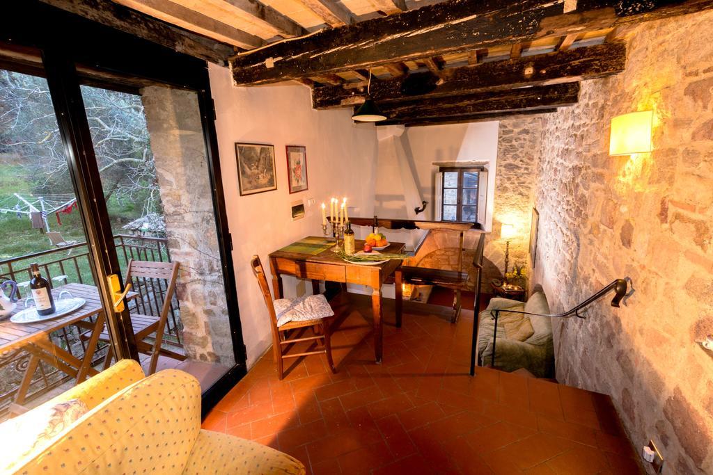 Podere Caminino Pieve Di Caminino Historic Farmヴィラ エクステリア 写真